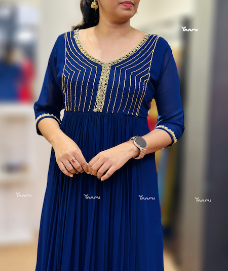 Diwali Dress For Women - Buy Diwali Dress Collection Online – Page 2 –  Suvidha Fashion