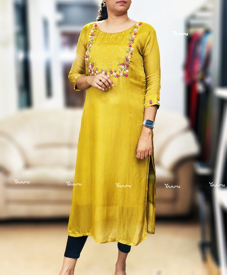 Online shopping for Kurtis in India | Plain kurti designs, Dress designs  for stitching, Simple kurta designs