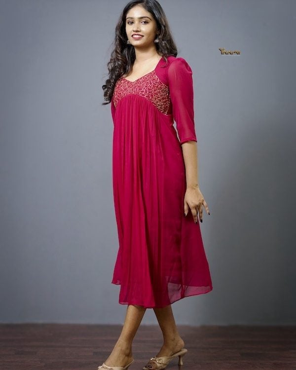 Handworked partywear kurthi YD10231