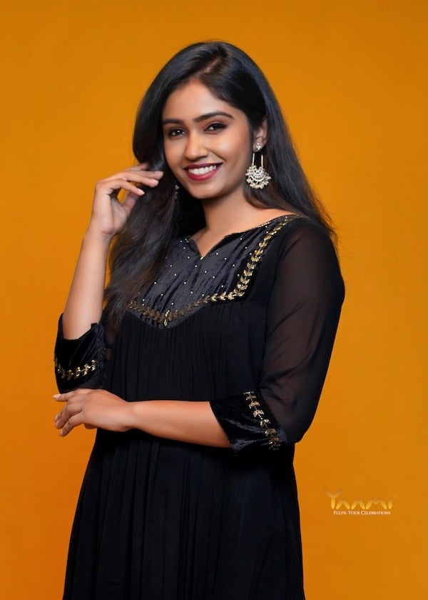 Velvet yoke kurta YD 10254