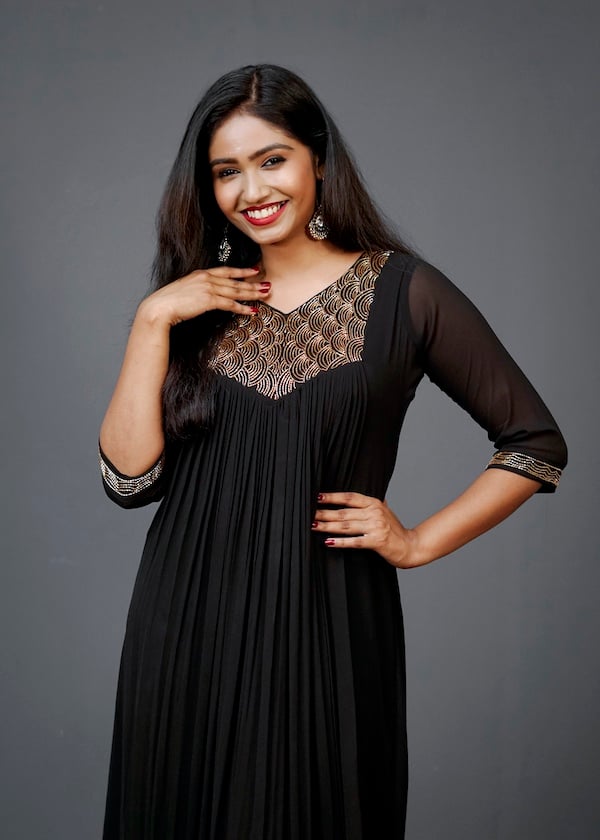 Handworked party wear kurthi YD10260