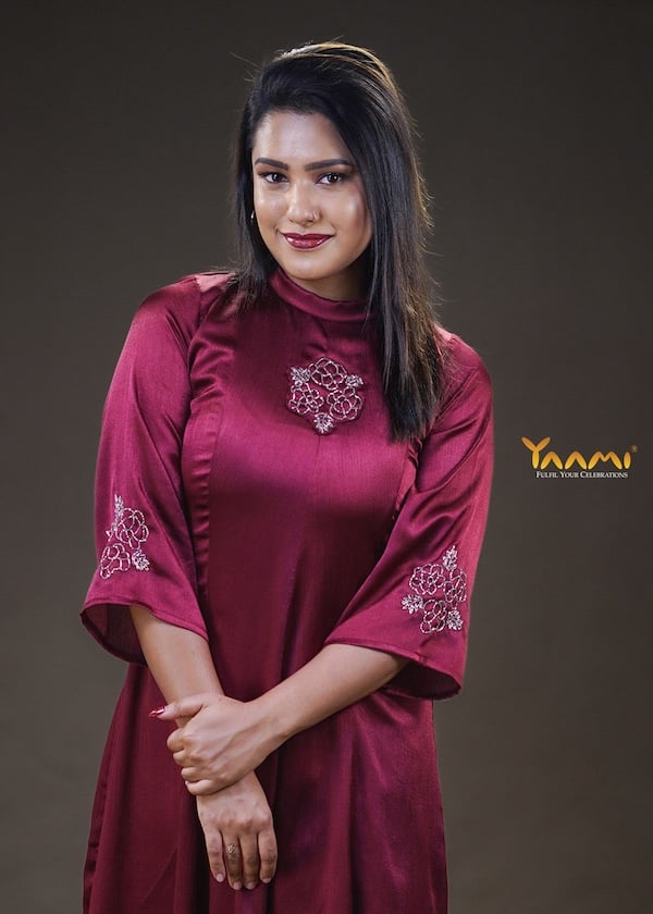 EMBROIDERED PANEL KURTHI  YD10257