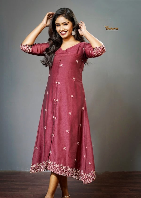 ETHNIC DESIGNER KURTA YD10262