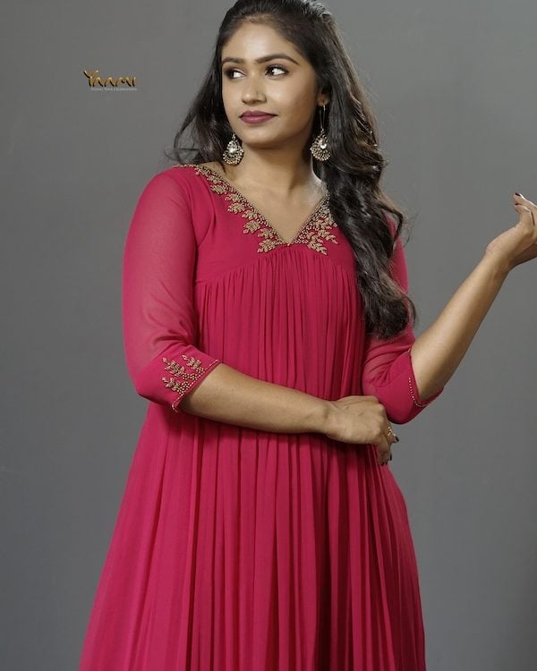 Hand Embroidery Georgette Kurthi YD10263