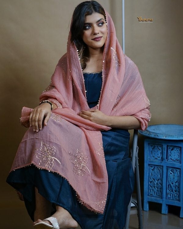 Vichithra Silk Kurti with Dupatta YD10293