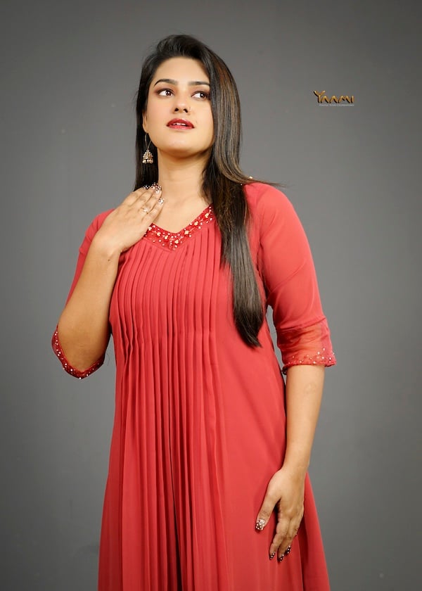 Classic georgette kurtha YD10290