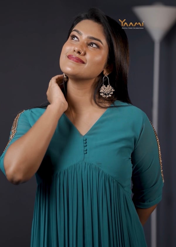 HANDWORKED GEORGETTE KURTHI YD10302