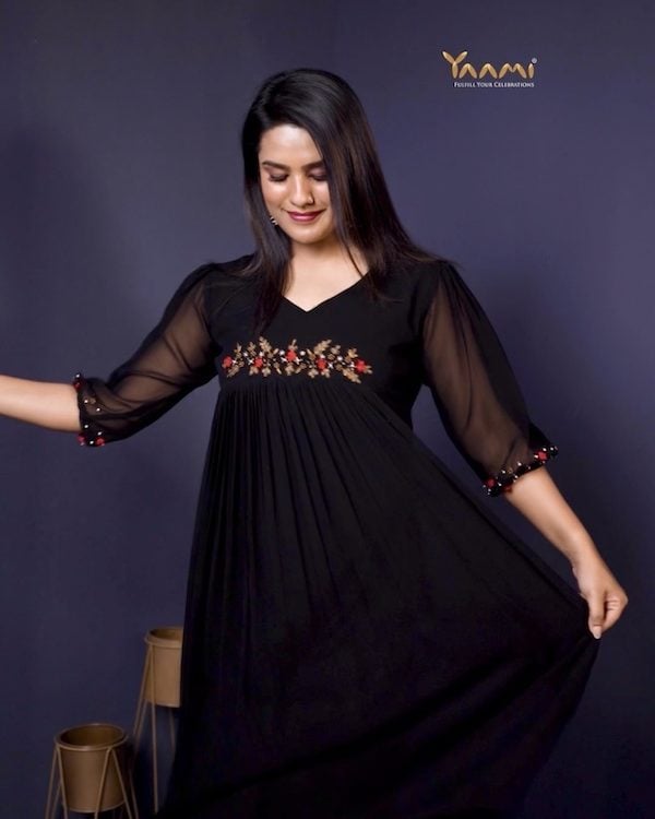 Handworked georgette kurthi YD10312