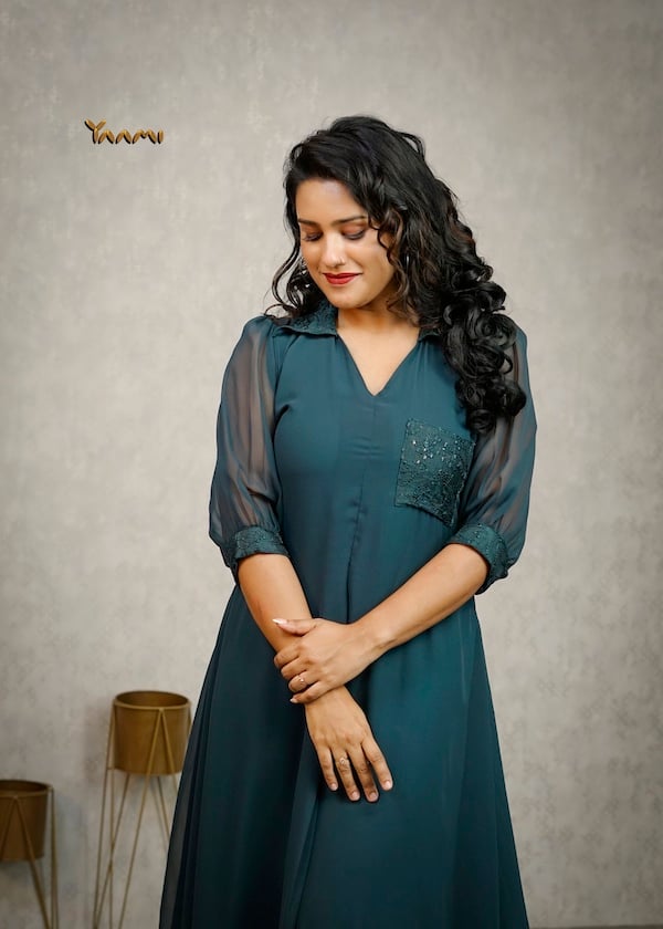 INDO WESTERN COLLAR KURTHI YD10317