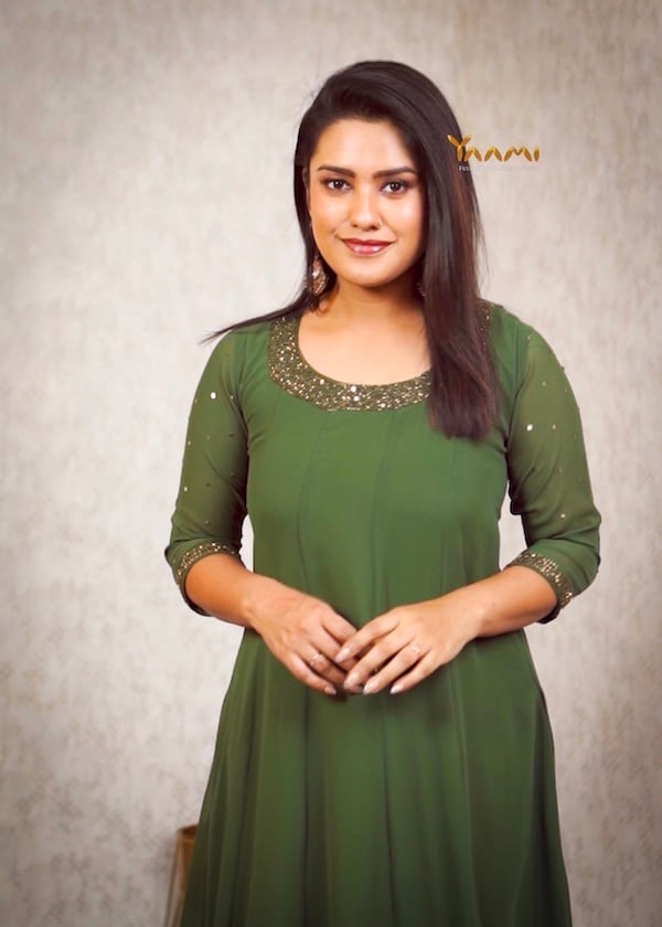 HANDWORKED GEORGETTE KURTHI YD10325