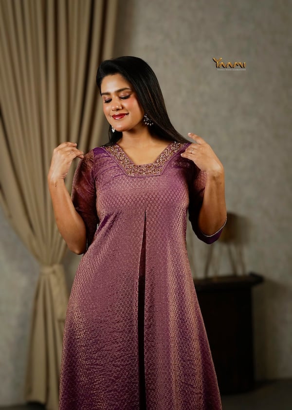 HANDWORKED JACQUARD KURTI YD10335