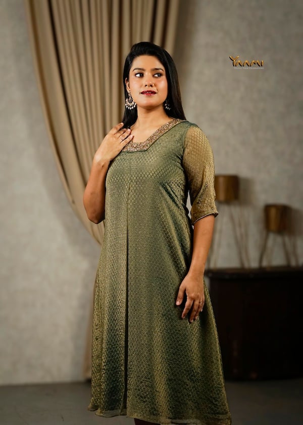 HANDWORKED JACQUARD KURTI YD10335