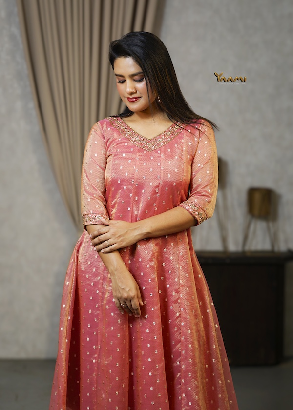 HANDWORKED ORGANZA KURTHI YD10340