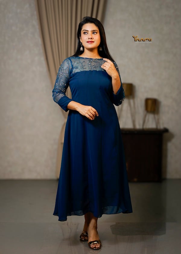 EMBROIDERED SHEER YOKE PANEL KURTI YD10336