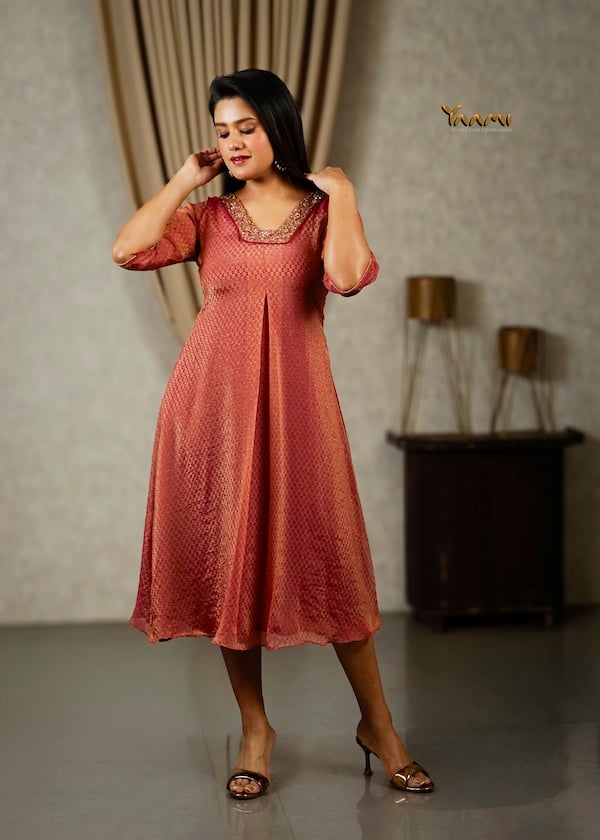 HANDWORKED JACQUARD KURTI YD10335