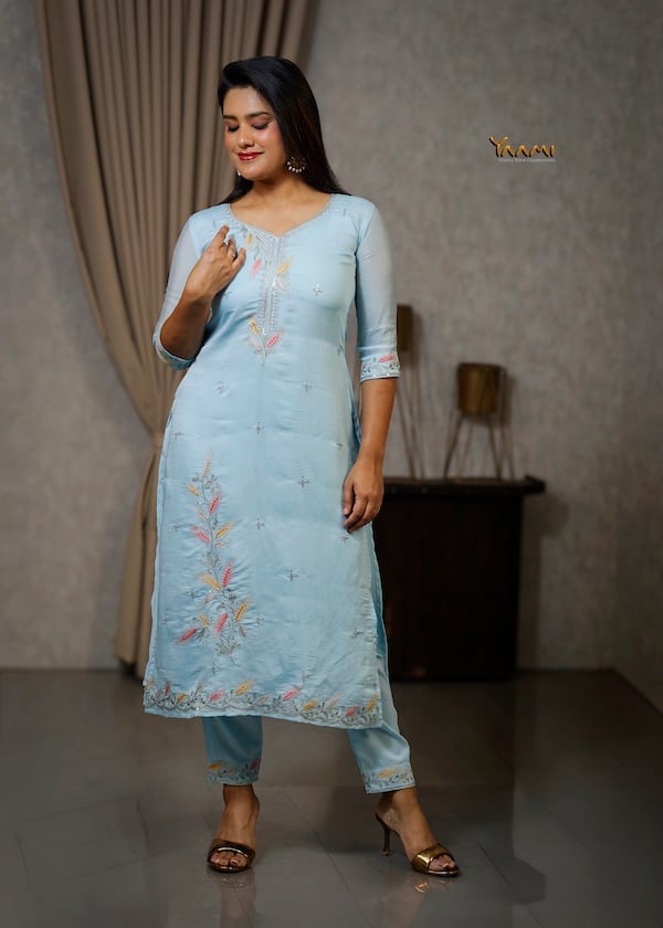 PASTEL MUL CHANDERI STRAIGHT KURTI SET YD10338