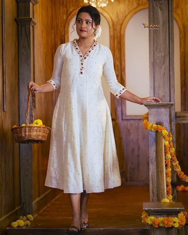 RUBY THREAD EMBROIDERED A-LINE KURTI YD10345