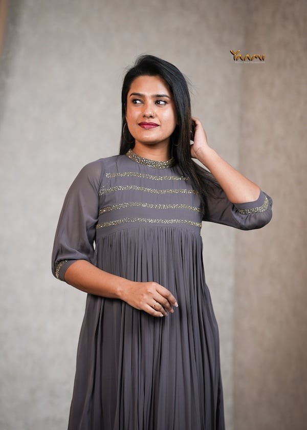 GEORGETTE JEWEL NECK KURTHI YD10355