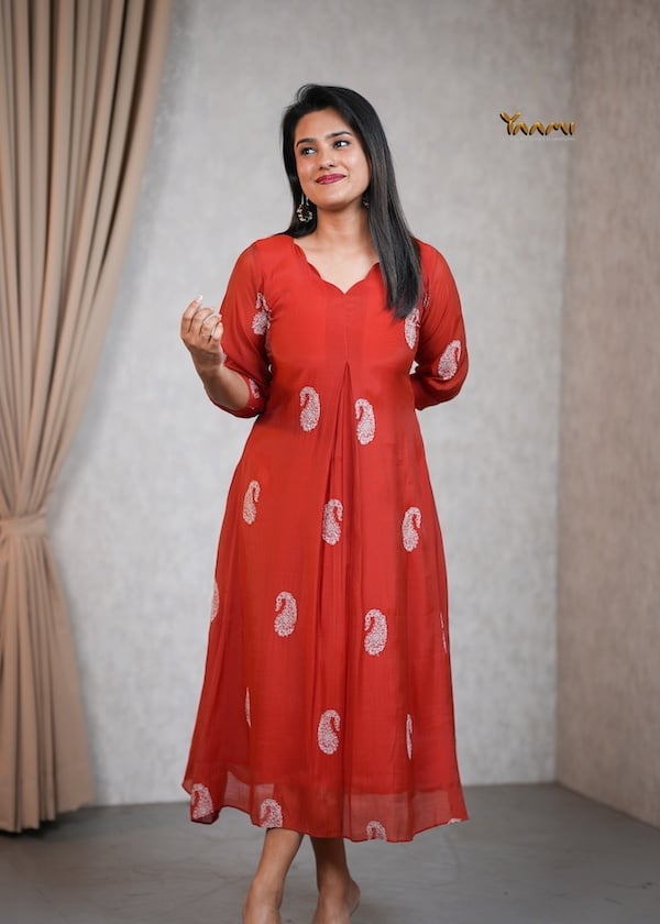 MUL CHANDERI PAISLEY MOTIF KURTHI YD10352