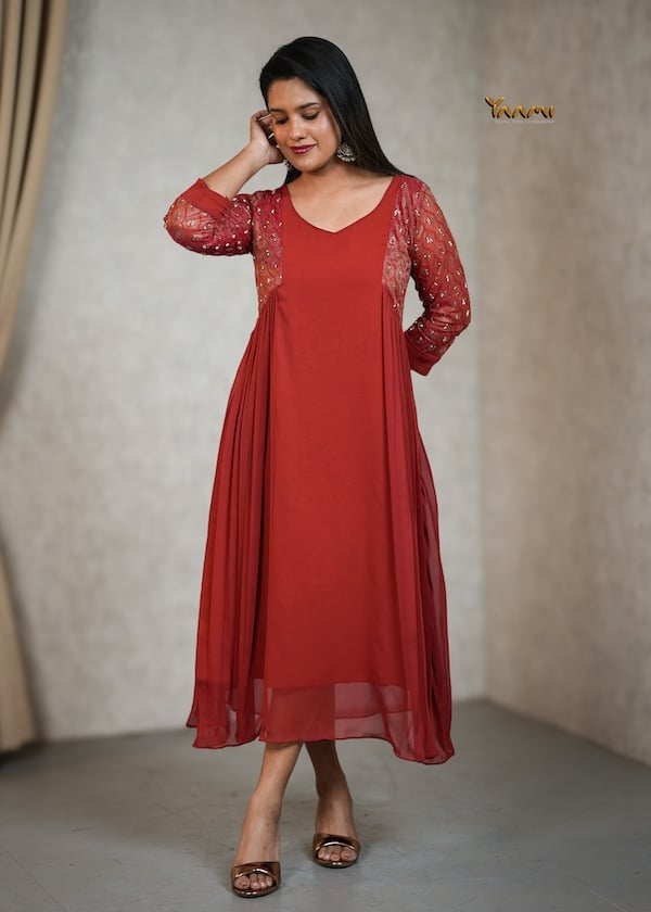 GEORGETTE SIDE PLEATED KURTHI YD10351