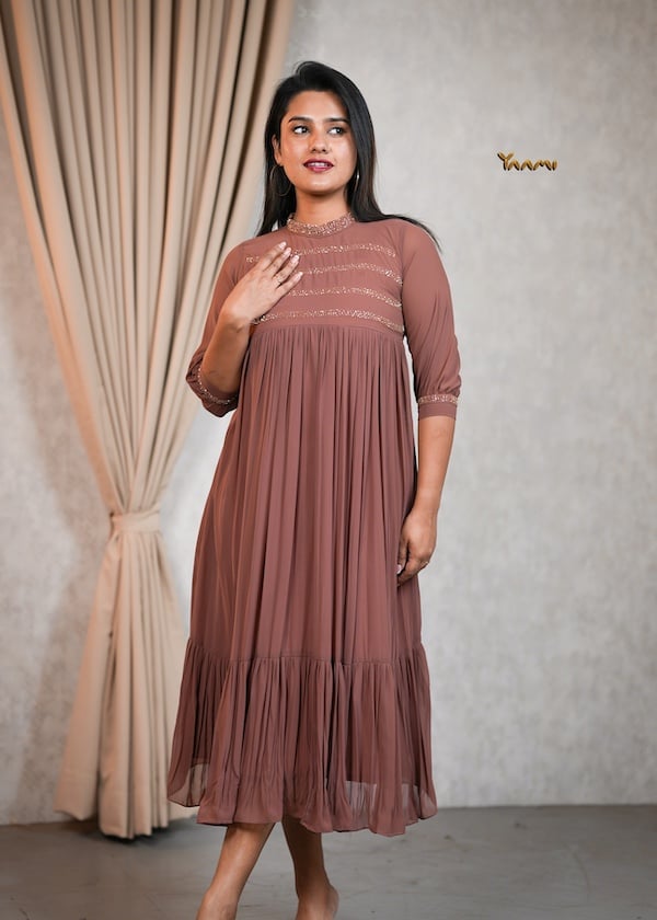 GEORGETTE JEWEL NECK KURTHI YD10355