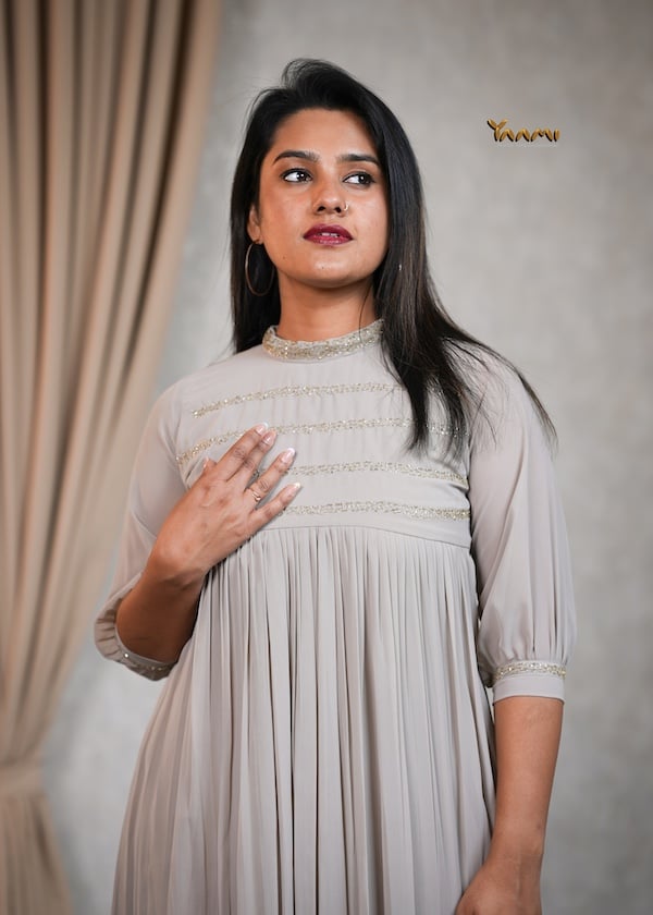GEORGETTE JEWEL NECK KURTHI YD10355