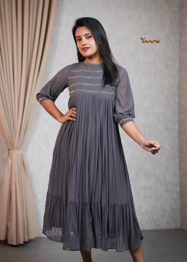GEORGETTE JEWEL NECK KURTHI YD10355