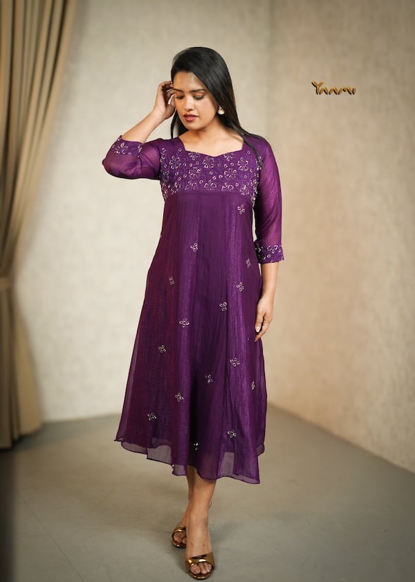 CRUSHED TISSUE HANDWORKED A-LINE KURTHI YD10349