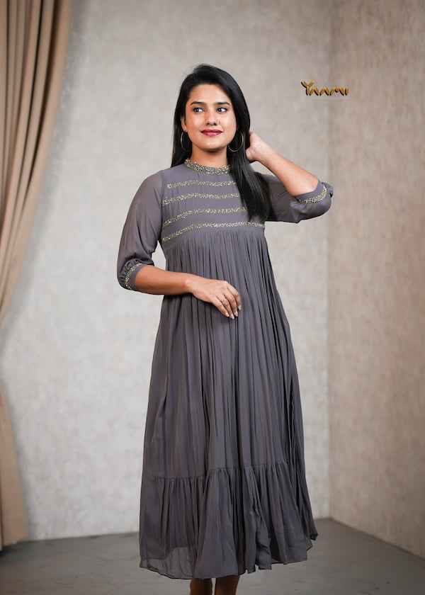 GEORGETTE JEWEL NECK KURTHI YD10355