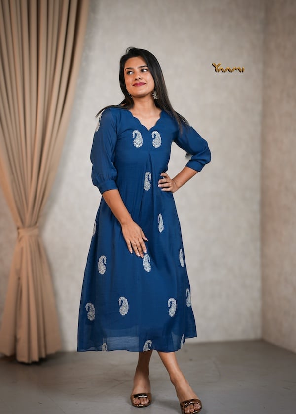 MUL CHANDERI PAISLEY MOTIF KURTHI YD10352