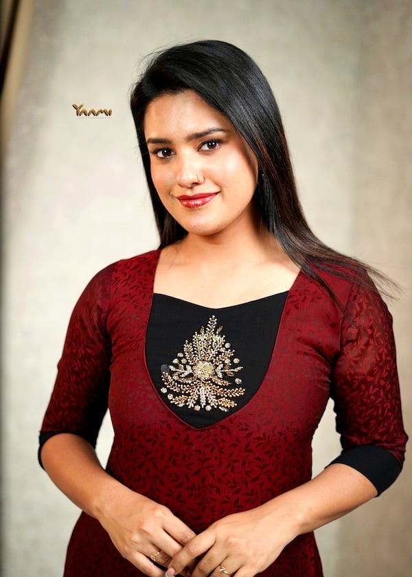 PRINTED RAYON A-LINE KURTHI YD10348