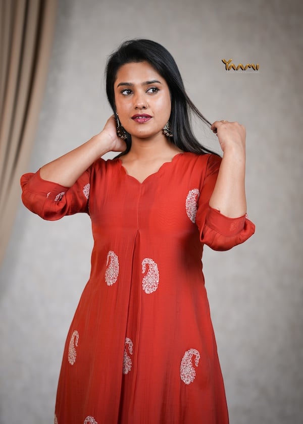 MUL CHANDERI PAISLEY MOTIF KURTHI YD10352