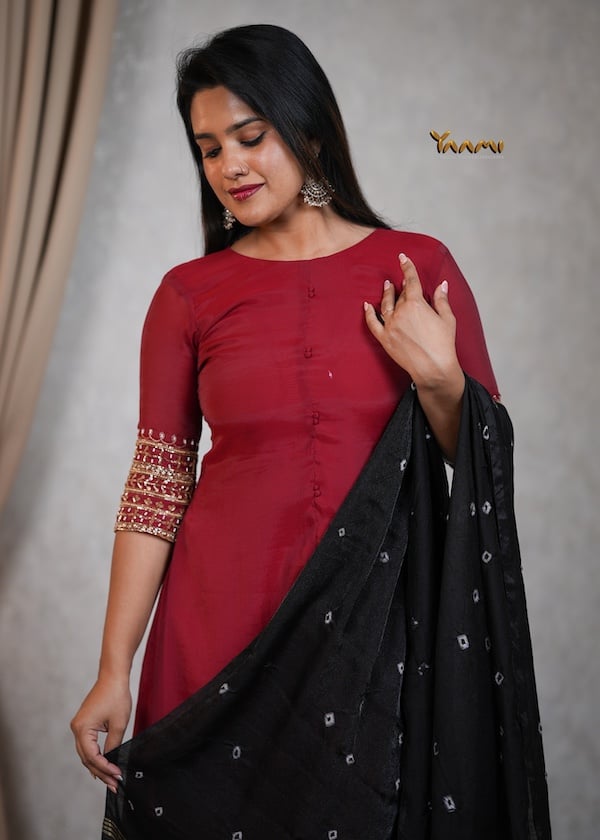 MUL CHANDERI A-LINE KURTHI WITH DUPATTA YD10354