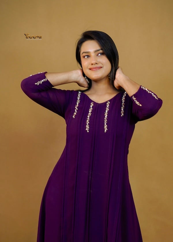 VERTICAL PANEL A-LINE KURTI YD10366