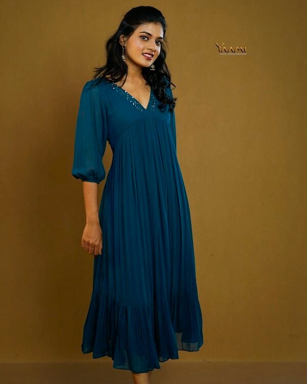 ALIA CUT RUFFLED HANDWORKED KURTI YD10362