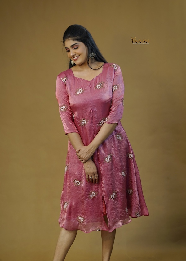 FENDY SILK FLORAL KURTI YD10360