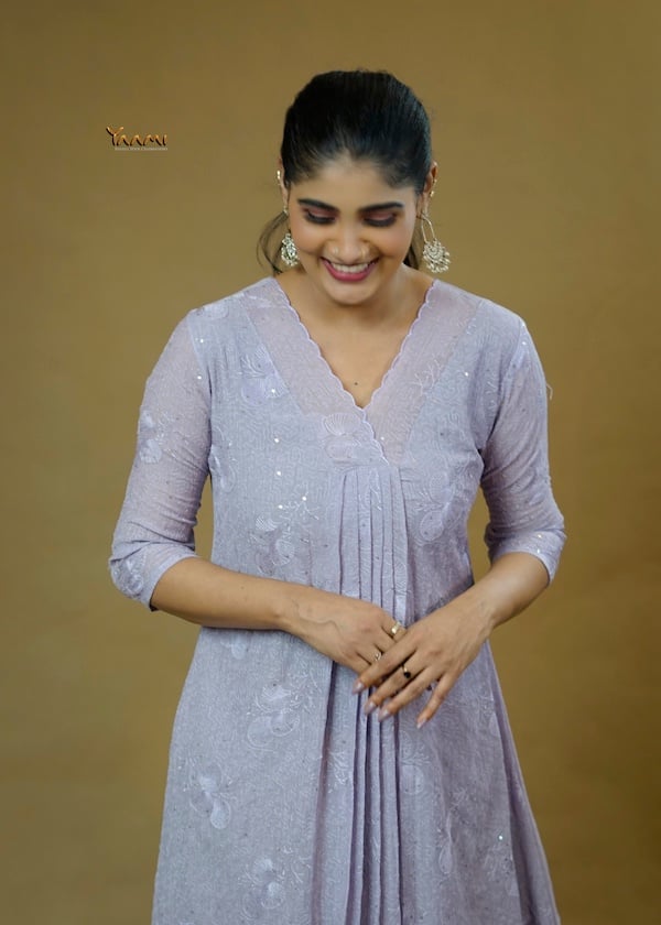 MUL CHIFFON PASTEL EMBROIDERED KURTHI YD10359