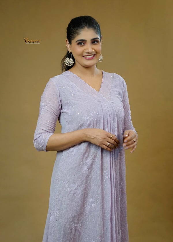 MUL CHIFFON PASTEL EMBROIDERED KURTHI YD10359