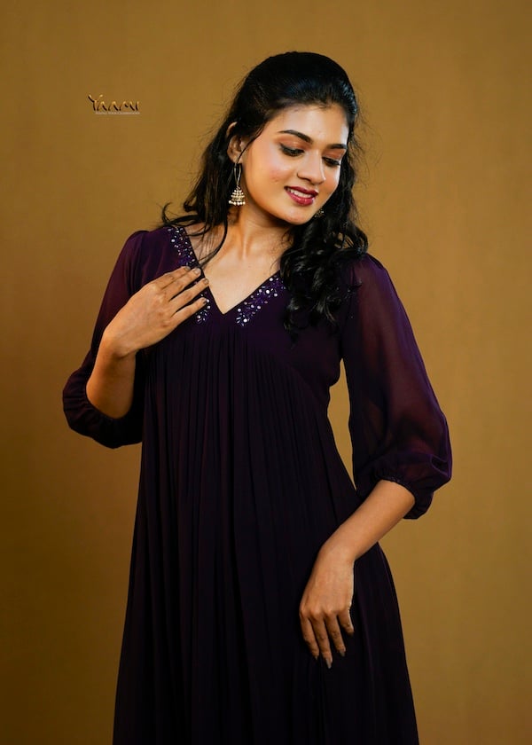 ALIA CUT RUFFLED HANDWORKED KURTI YD10362
