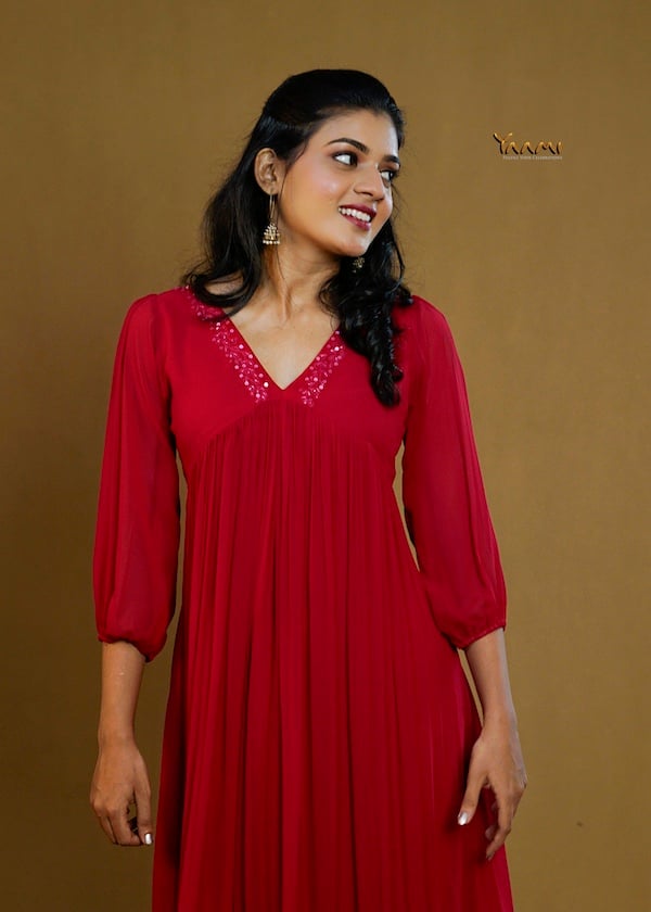 ALIA CUT RUFFLED HANDWORKED KURTI YD10362
