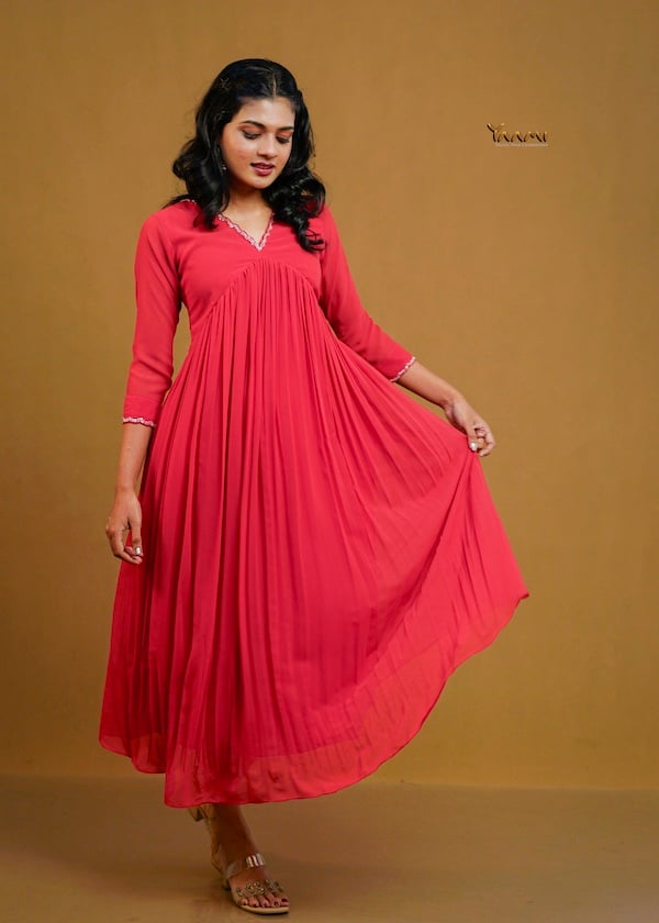 SCALLOPED BORDER ALIA CUT KURTI YD10364