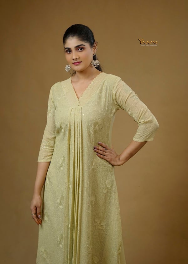 MUL CHIFFON PASTEL EMBROIDERED KURTHI YD10359