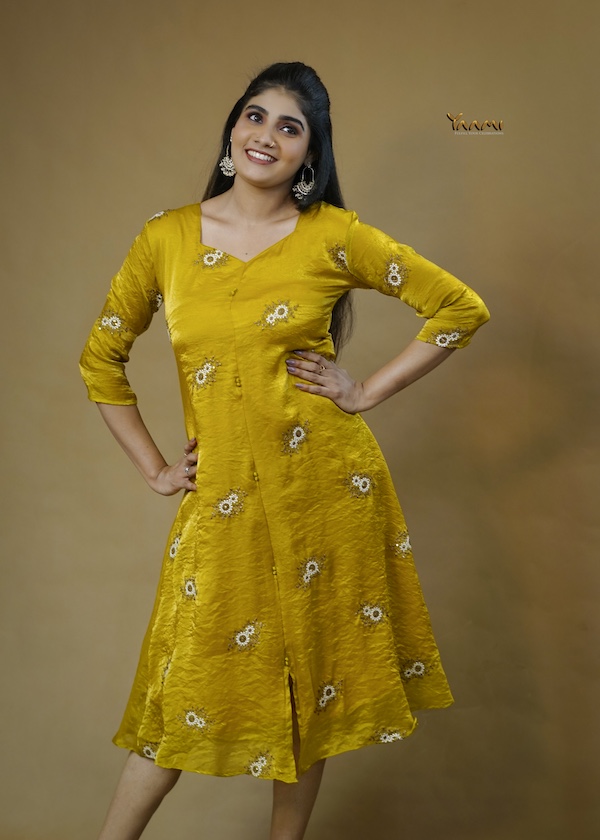 FENDY SILK FLORAL KURTI YD10360