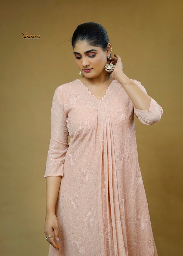 MUL CHIFFON PASTEL EMBROIDERED KURTHI YD10359