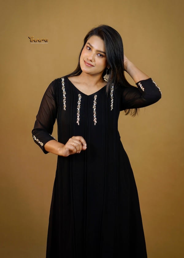 VERTICAL PANEL A-LINE KURTI YD10366