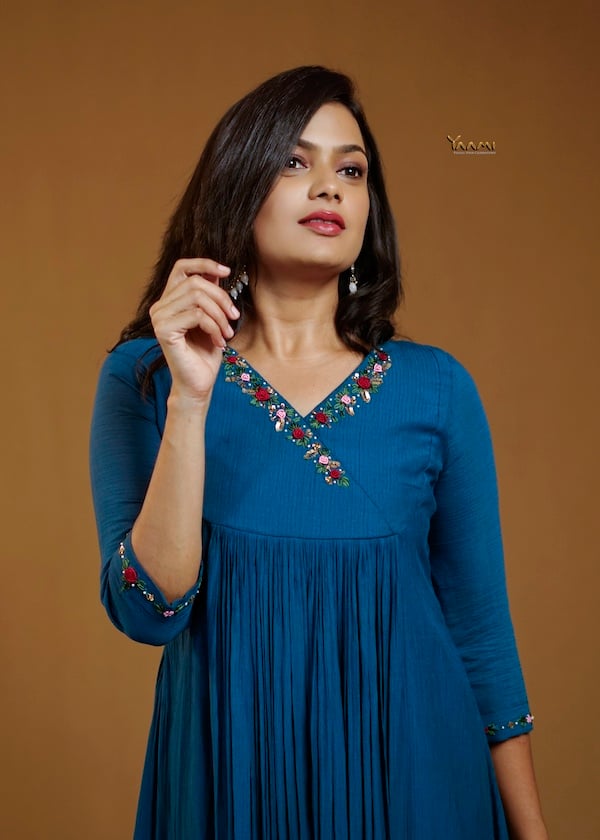 HANDWORKED CORAL KURTI YD10379