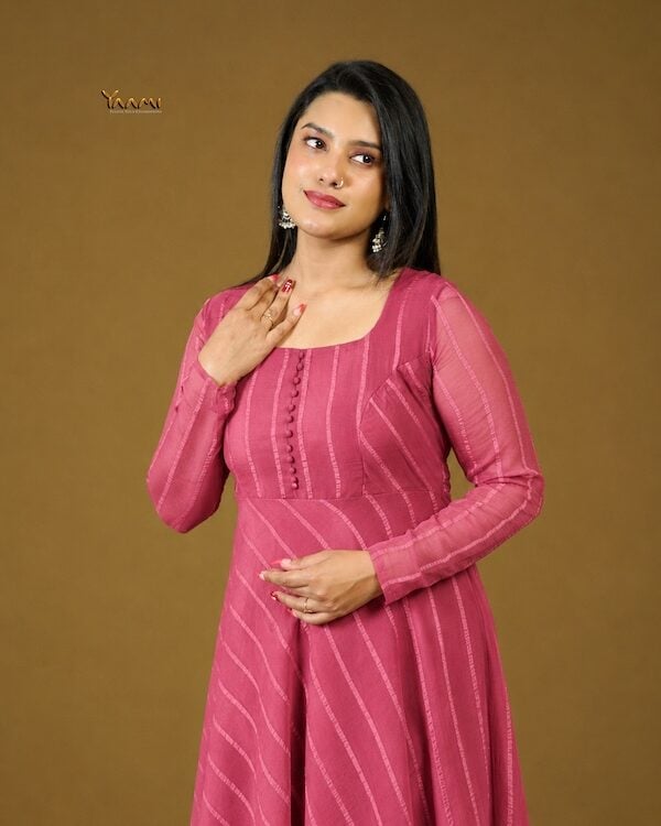 STRIPED FLARED ANARKALI KURTI  YD10377