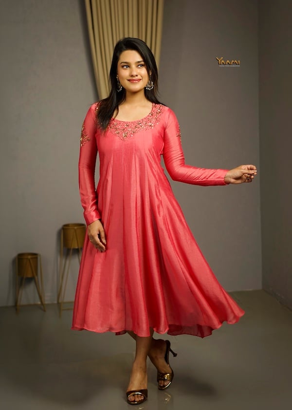 HANDWORKED BADRI SILK KURTI YD10381