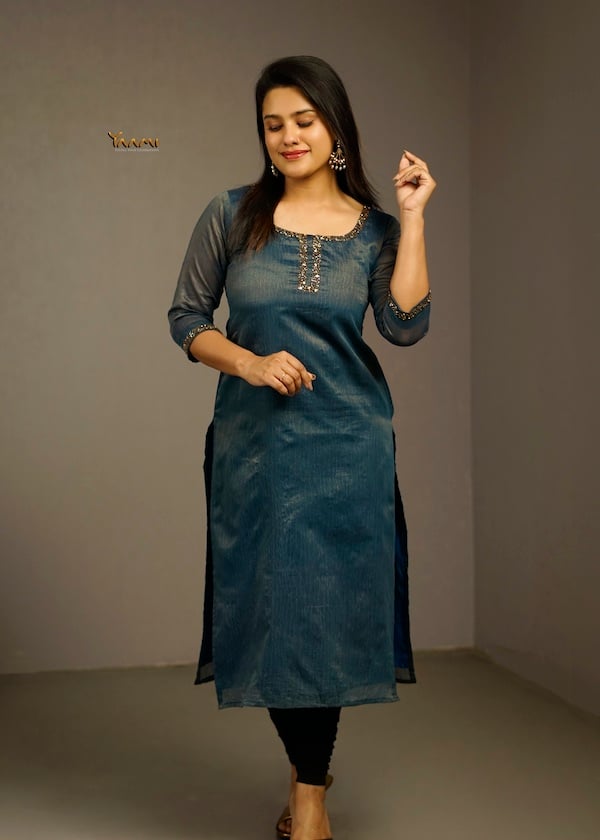 VISCOSE ORGANZA SLITTED KURTI YD10380