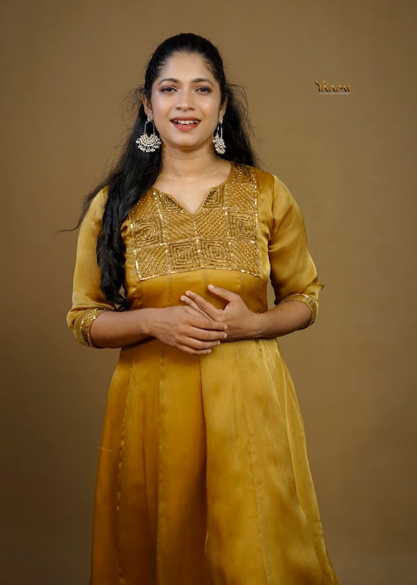 COSMOS SHIMMER PANEL CUT KURTI YD10369